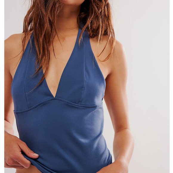 NWT Free People Have‎ It All Halter Top Open Back V Neck Dusted Blue - Picture 3 of 7